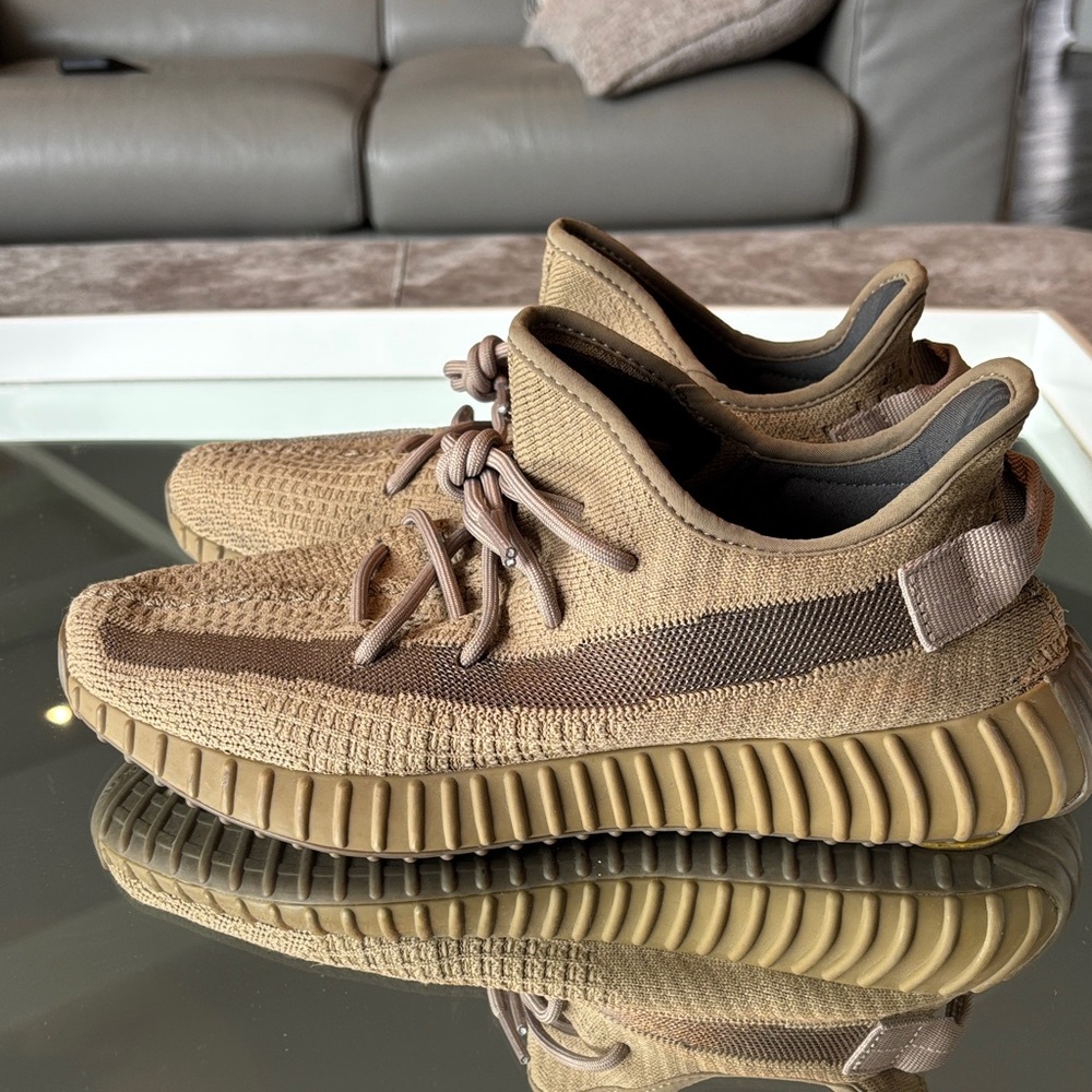 Men's Tan Sneakers